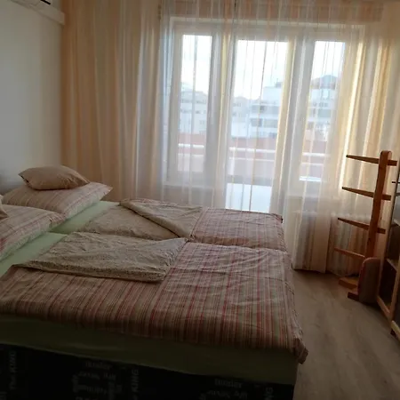 Terrace Center * Praga
