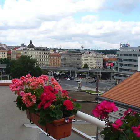Terrace Center Apartment Prag